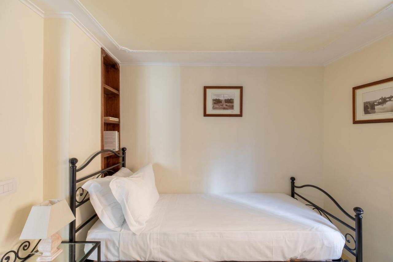 Iflat Campo De Fiori Cozy Flat Apartment Roma Exterior foto